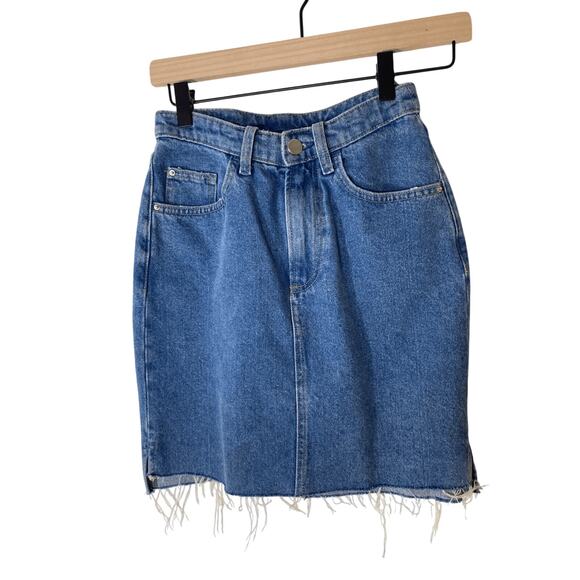 H&M Denim Above Knee Denimcore Y2K Modest Raw Hem Medium Wash Skirt - Picture 2 of 7